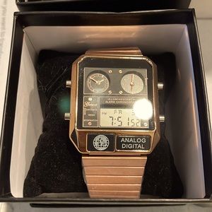 DIGITAL WATCHES/ROSE GOLD & SILVER BUY ONE GET ONE FREE!!